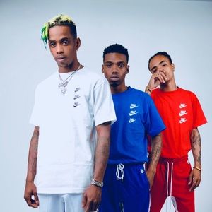 7 TRAPS COLLECTION TEES